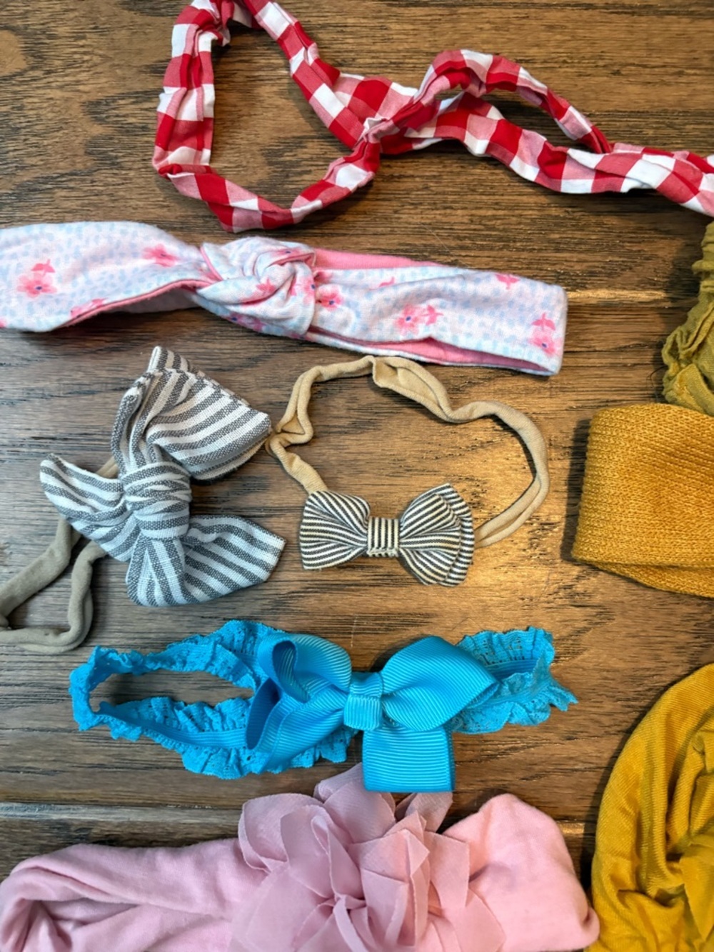 Assorted Kids Hair Bow & Headband Set in Mustard, Pink, Blue & Green - Picture 5 of 6
